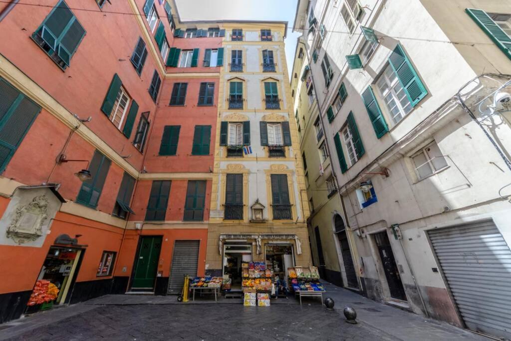 Castelli'S Apartments Campo 12 Genua Exterior foto